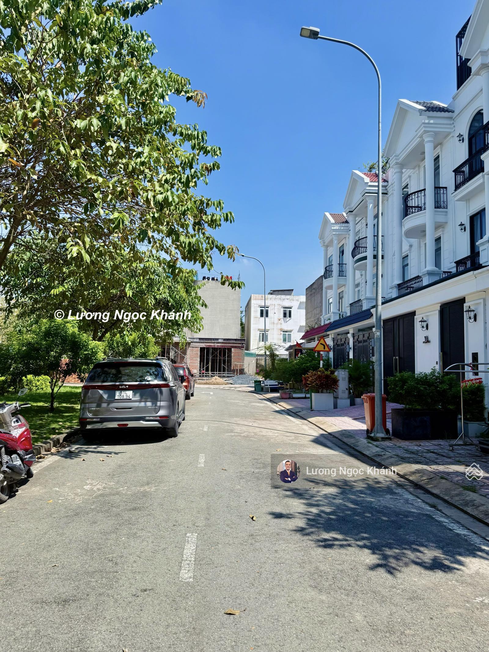 Sở hữu nhà phố 3 tầng Compound dự án Centana DPT giá chỉ 7.8 tỷ. Đầu tư thông minh - An cư đẳng cấp