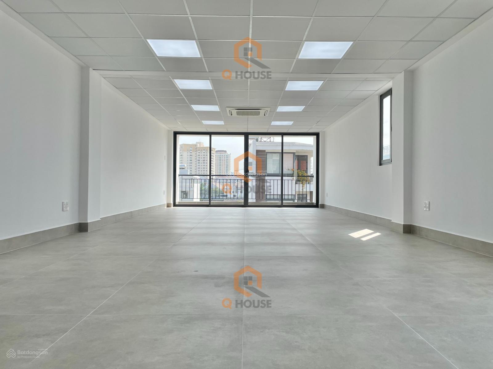 Tòa nhà "mới" ngay Trương Văn Bang 5*20m, hầm trệt lửng 2 lầu suốt, thang máy 60 triệu/tháng