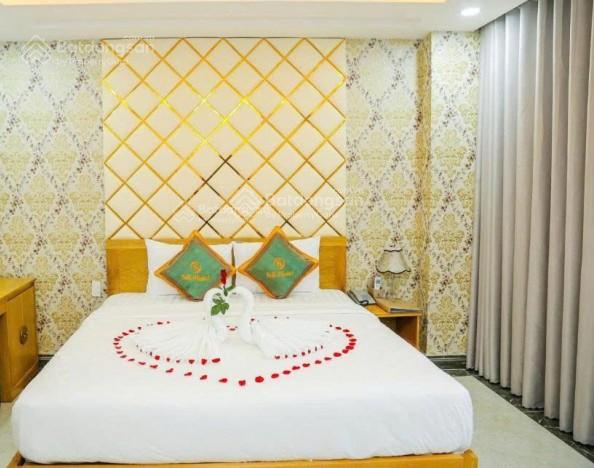 Bán nhà mặt tiền Vũ Huy Tấn - Phan Xích Long - 8x20m - 31 phòng - giá chỉ 3x tỷ