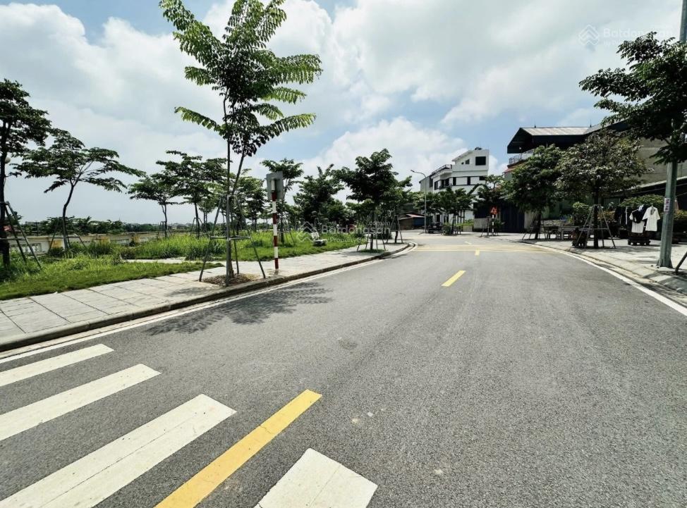 CHỈ MỘT LÔ DUY NHẤT MẶT HỒ LƯƠNG NỖ ĐÔNG ANH, HÀ NỘI! CHỈ MỘT LÔ DUY NHẤT MẶT HỒ LƯƠNG NỖ ĐÔNG ANH, HÀ NỘI!