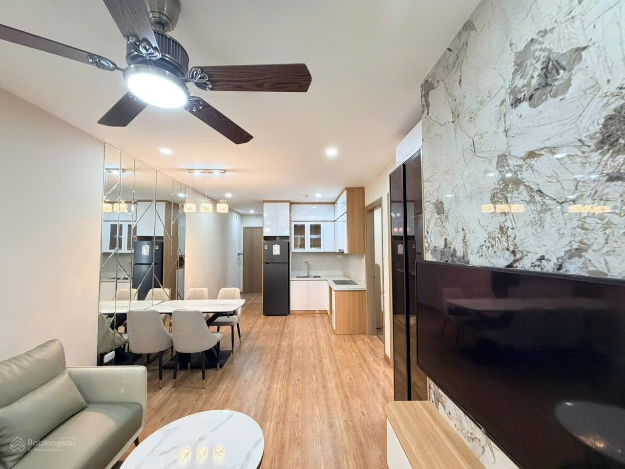 Tôi cần bán căn 3pn + 1, 150m2 tòa Vov Mễ Trì, giá full nội thất 10,5 tỷ. Lh 0977 632 *** Tôi cần bán căn 3pn + 1, 150m2 tòa Vov Mễ Trì, giá full nội thất 10,5 tỷ. Lh 0977 632 ***