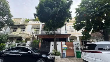 Cẩn bán biệt thự Phú Mỹ Hưng nhà siêu đẹp, nội thất cao cấp vào ở ngay giá bán 37 tỷ