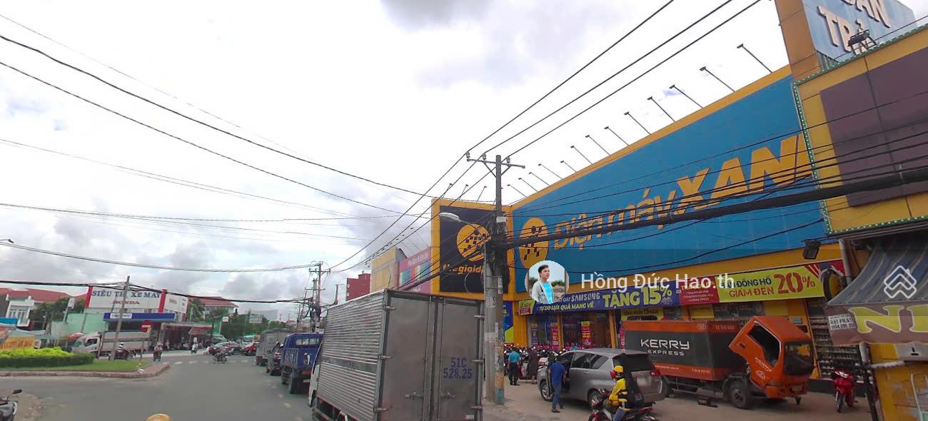 Bán Nhà 2 Mặt Tiền Tô Ký, Quận 12. DT: 25 x 40m. CN: 919m2. HĐT: 200 Triệu/Tháng. Giá: 80 tỷ Bán Nhà 2 Mặt Tiền Tô Ký, Quận 12. DT: 25 x 40m. CN: 919m2. HĐT: 200 Triệu/Tháng. Giá: 80 tỷ