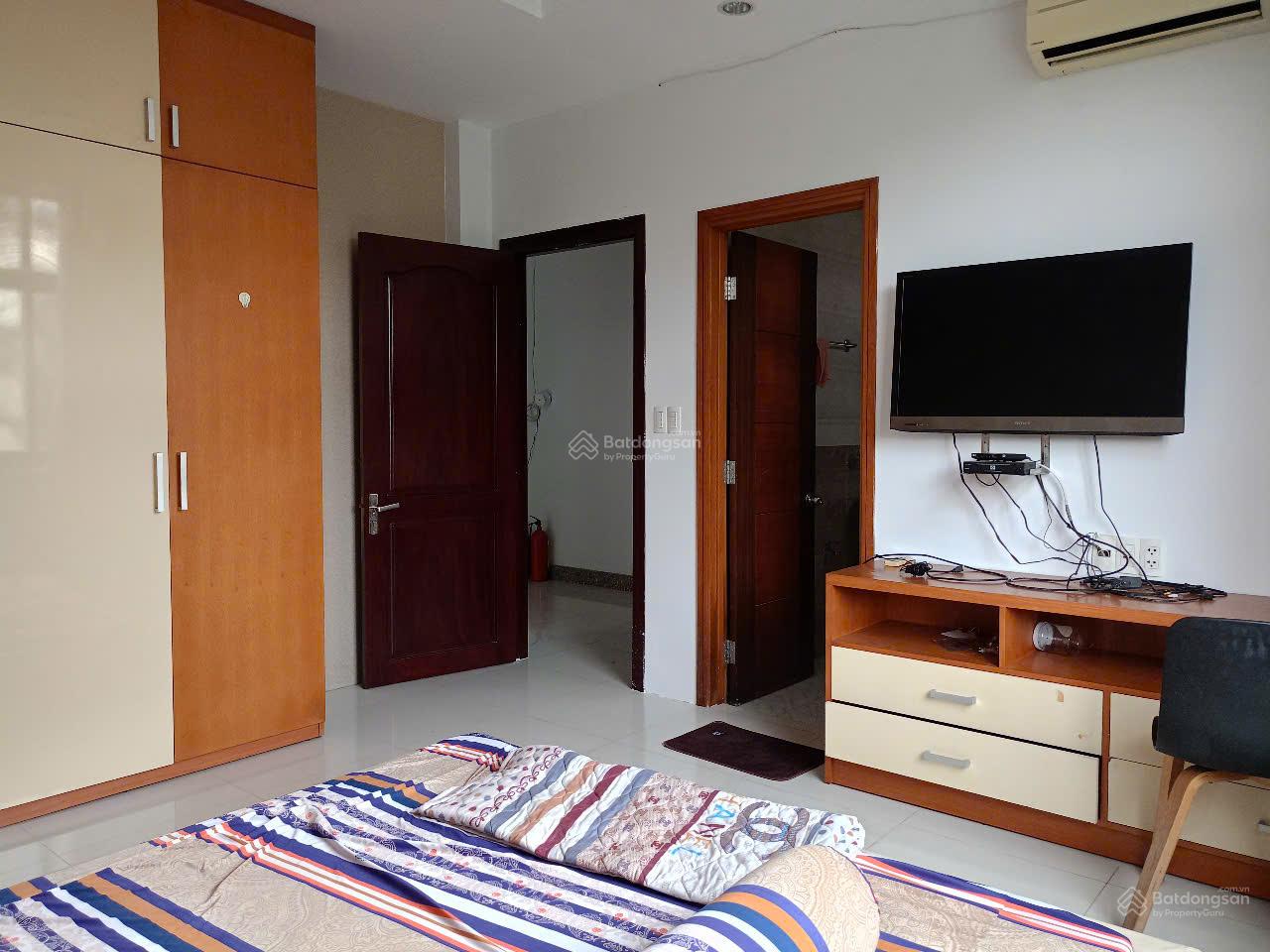 Cho thuê phòng trong biệt thự KDC Conic giá chỉ 4 triệu/tháng. Cho thuê phòng trong biệt thự KDC Conic giá chỉ 4 triệu/tháng.