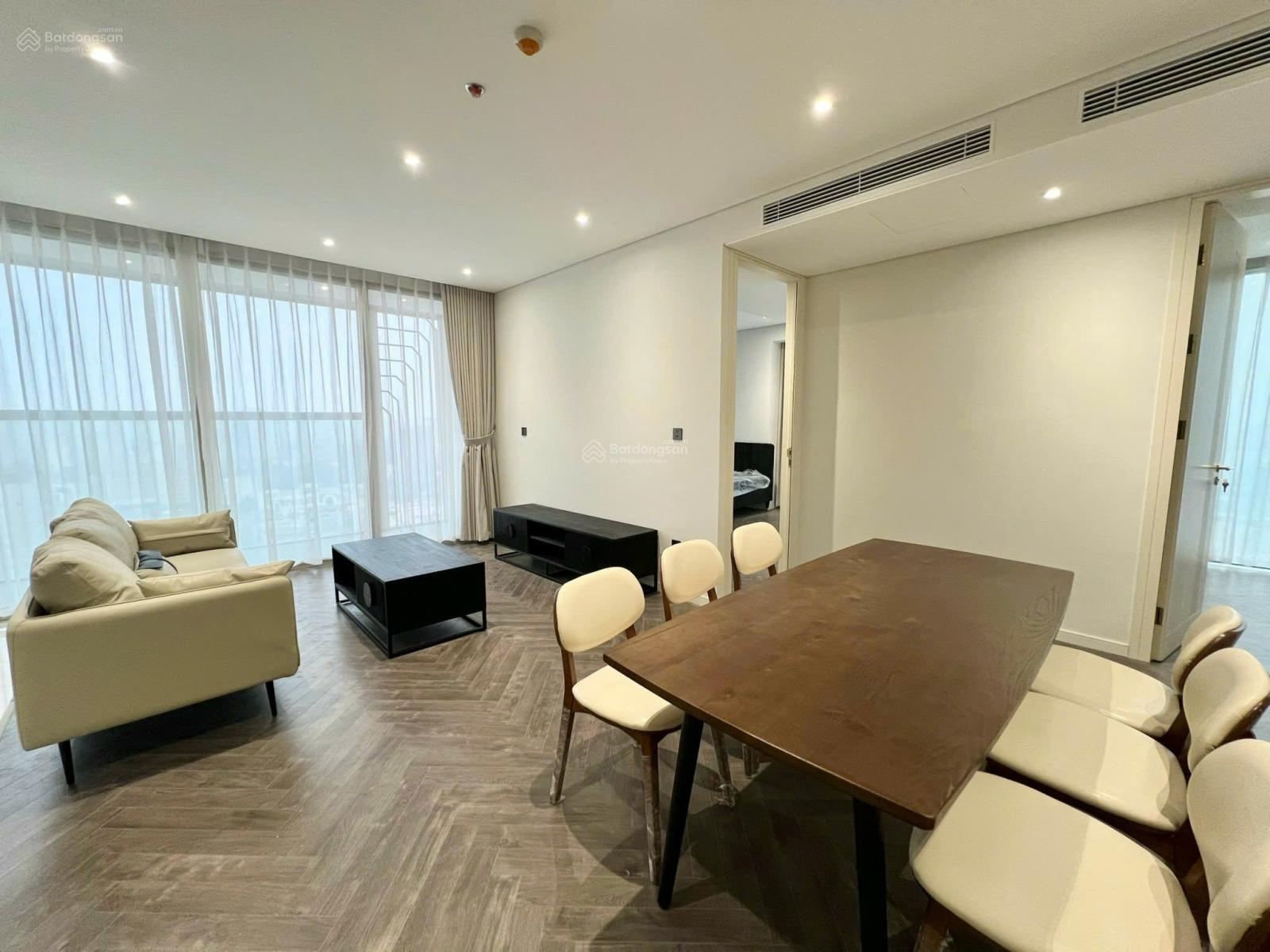 Căn hộ chung cư The Park Home - Cầu Giấy. 135m2 - 4 ngủ - dcb - 23 triệu/tháng. 0565 313 ***