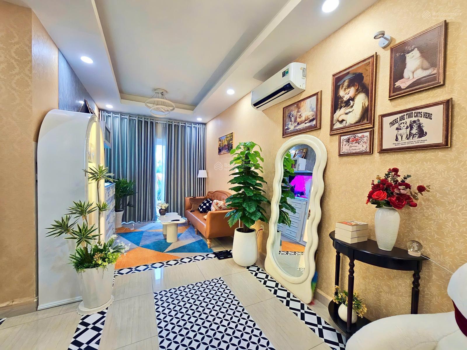 Căn hộ sân vườn Độc Bản Tại Moonlight Boulervard 57m2 + 20m2 sân vườn. 1PN+ 1WC full nội thất