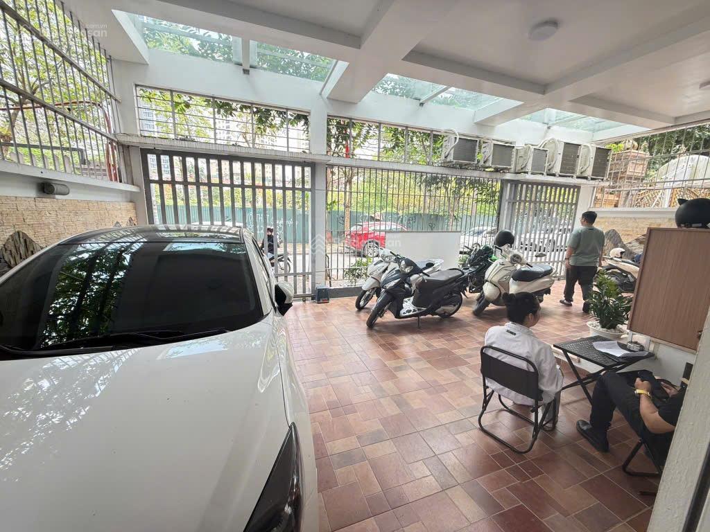 Biệt thự Trung Văn 179m x 5 tầng ,Thang máy nhập khẩu,Gara 4 ô tô ,View công viên thoáng Vĩnh viễn. Biệt thự Trung Văn 179m x 5 tầng ,Thang máy nhập khẩu,Gara 4 ô tô ,View công viên thoáng Vĩnh viễn.