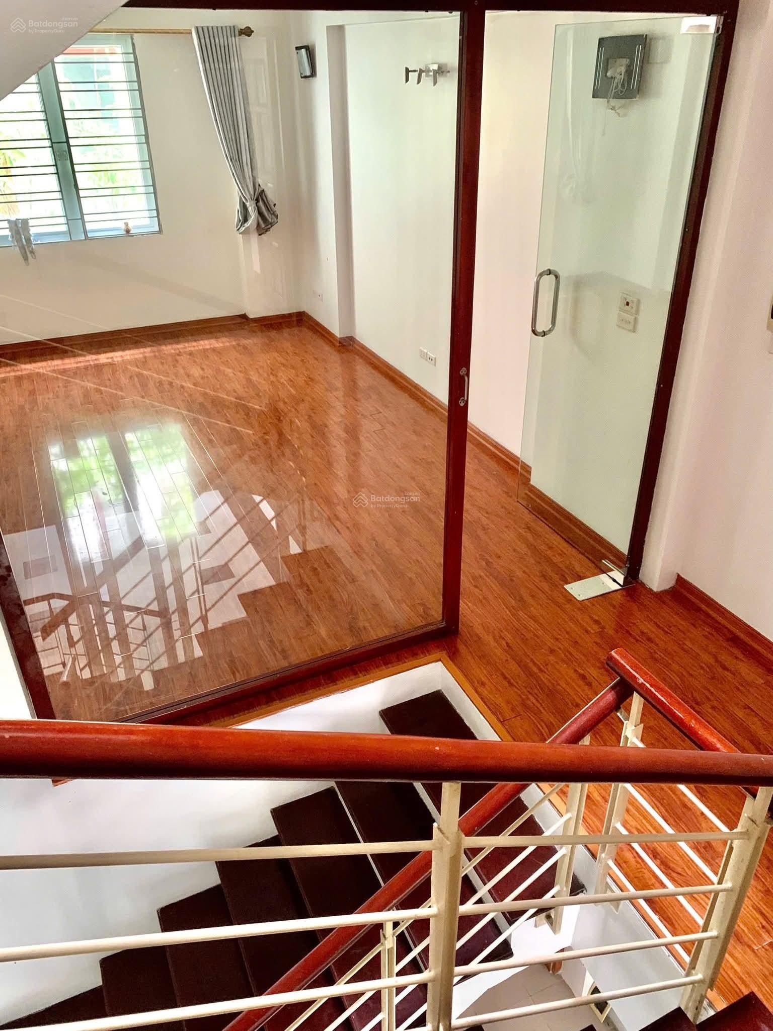 Cho thuê liền kề Văn Quán 80m x 4 tầng chỉ 20 triệu/tháng 0903 409 ***