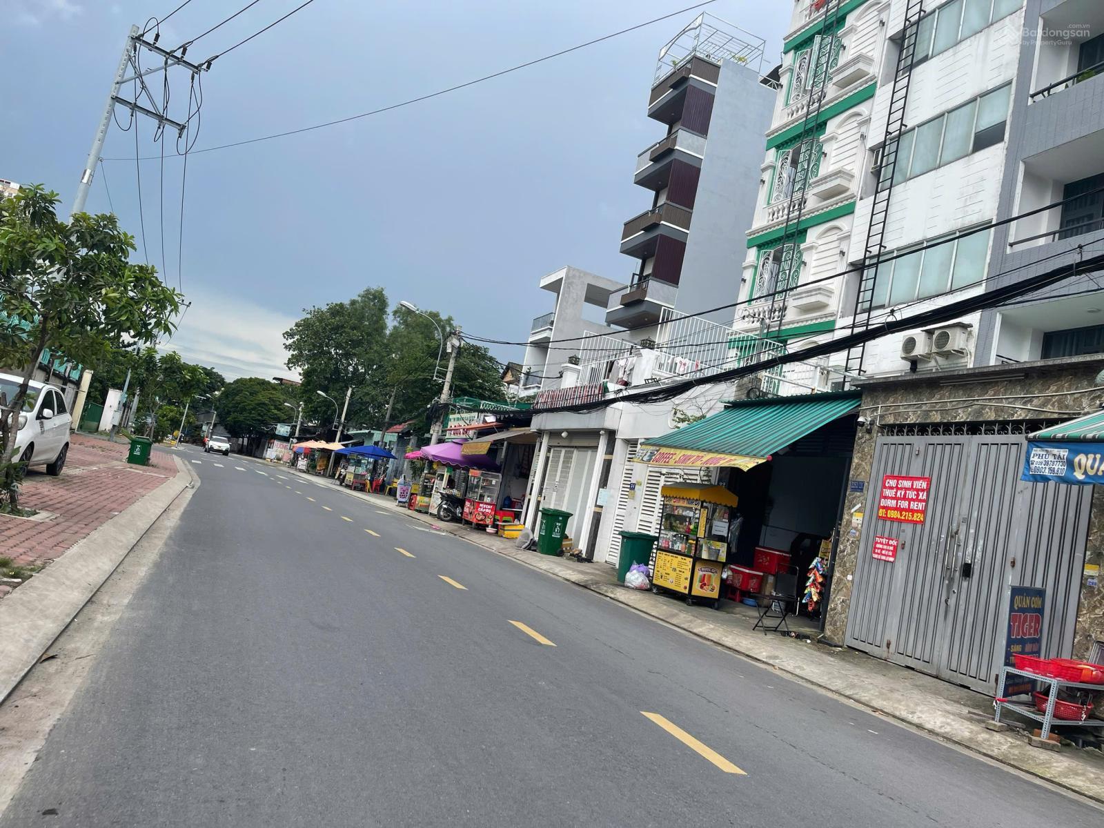 Bán CHDV 6 tầng góc 2MT cổng sau công viên phần mềm Quang Trung, giá 15 tỷ TL