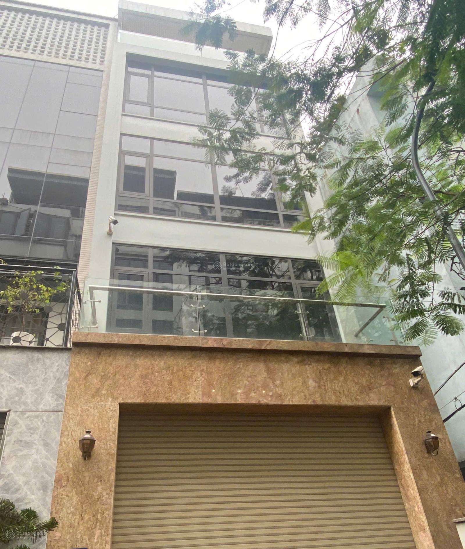 Cho thuê nhà riêng tại Trần Duy Hưng DT 115m2x6T, mặt tiền 5m, nhà đẹp, thang máy, giá ̀50tr/th