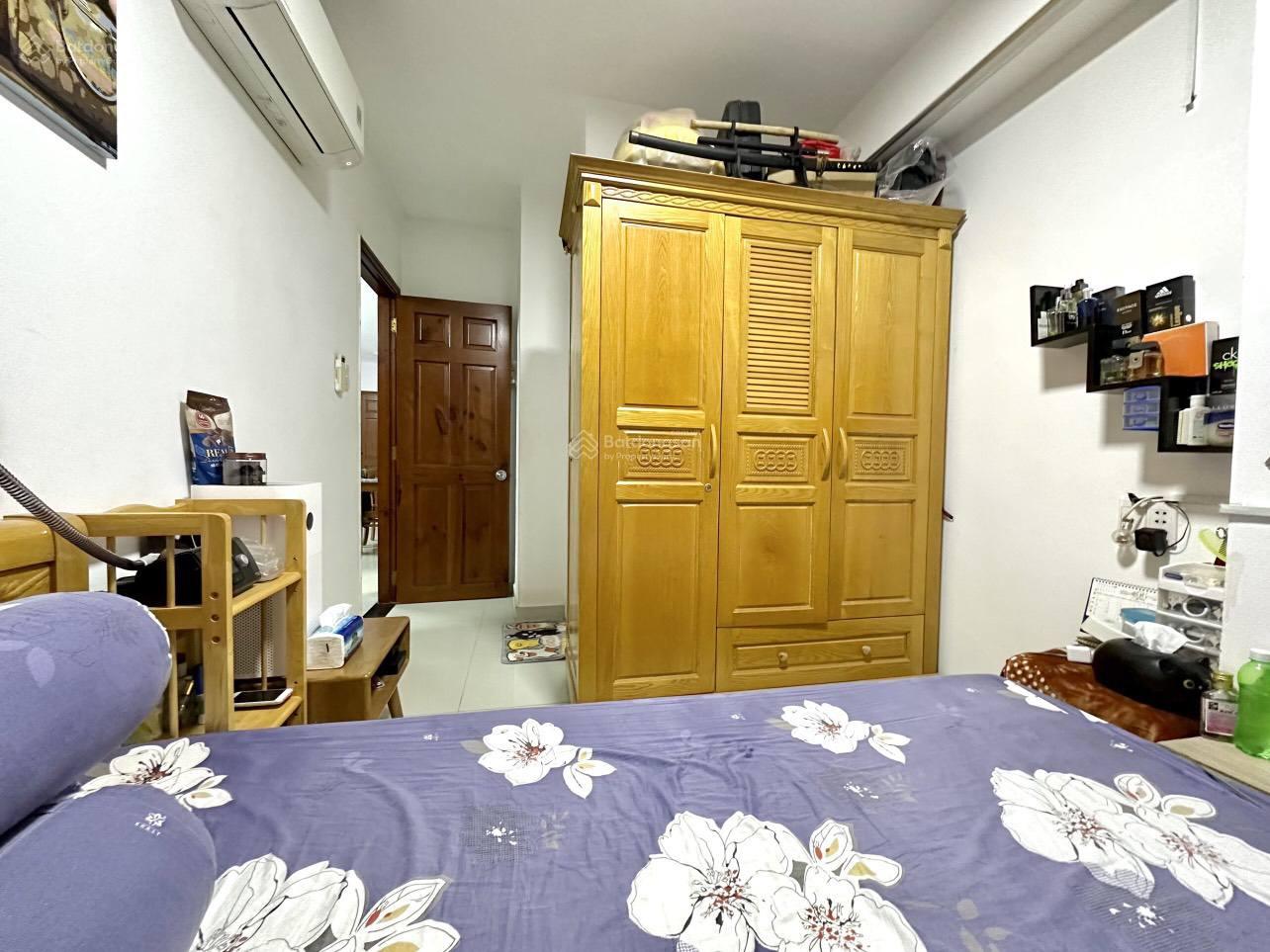 CC Bình Phú có thang máy SHR vĩnh viễn 56.4m2 ban công view đẹp giá 2,3 tỷ