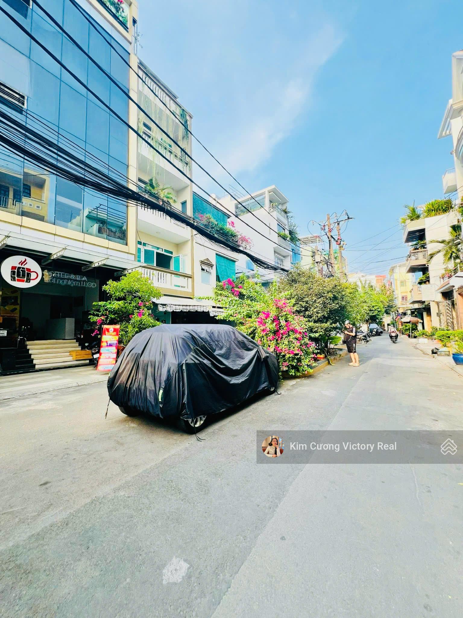 Bán Nhà HXH 8M 766 Lạc Long Quân - DT 52m2 [4x13]m - 2 Lầu - Chỉ 9.5 Tỷ TL