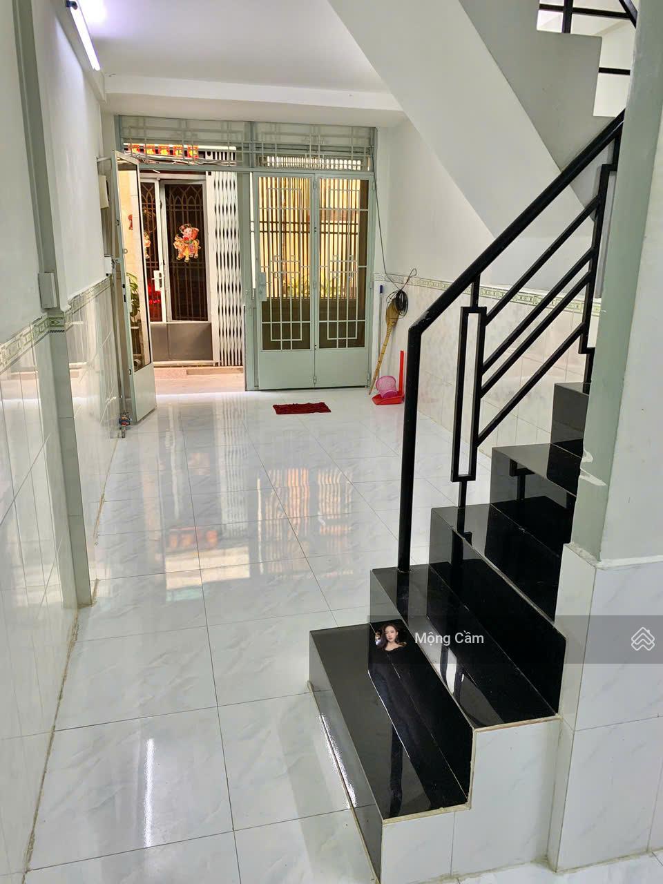 Giảm mạnh 800tr bán nhanh căn đường Tân Phước, Phường 6, Quận 10 - sổ hồng đầy đủ giá 4,6 tỷ (TL)