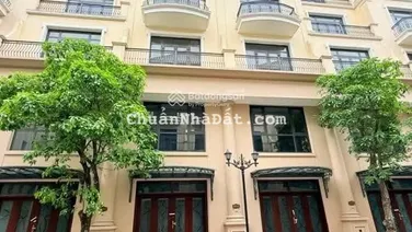 Chính chủ cần bán căn liền kề 70 m2 . Đảo Dừa phân khu VIP. Cam kết giá tốt nhất thị trường.