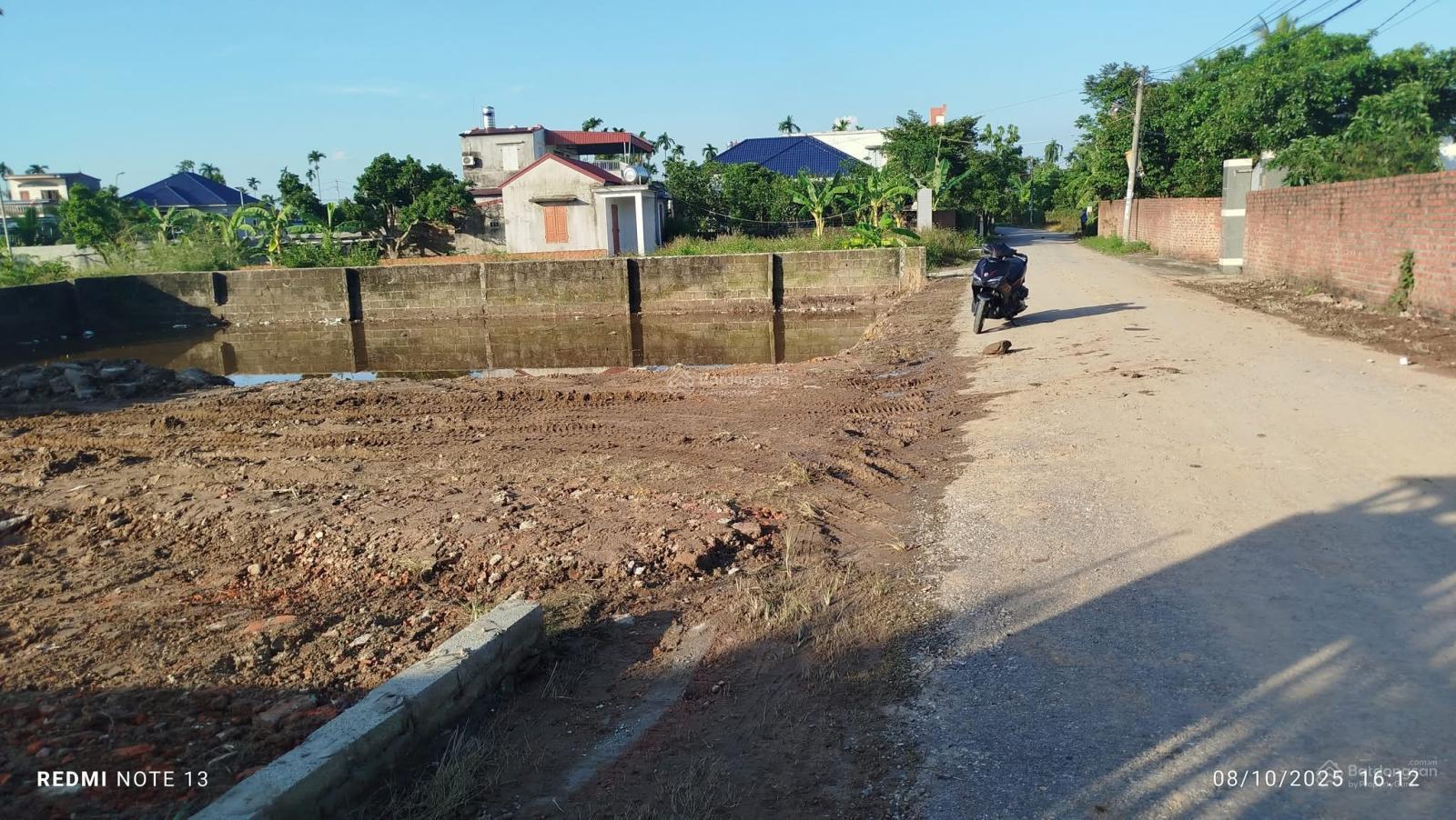 Bán lô đất 80m2 mặt trục đường nhựa thôn Đại Trang gần KCN Tràng Duệ 3, giá 1tỷ350 triệu Bán lô đất 80m2 mặt trục đường nhựa thôn Đại Trang gần KCN Tràng Duệ 3, giá 1tỷ350 triệu