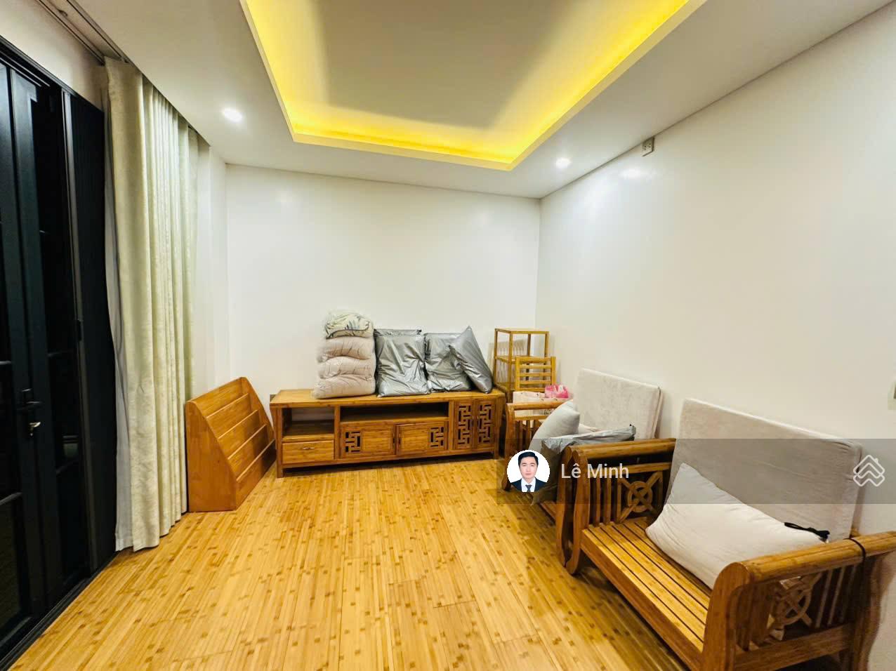 Lô Góc KĐT Văn Quán Gần Mặt Đường Đôi Vườn Hoa Ở và Làm VP Tốt DT 120m MT 22m Giá 26 Tỷ