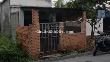 Nhà bán đường nhựa Bùi Thị Điệt xã phạm văn cội huyện củ chi 5 x 30m/ sổ riêng thổ cư