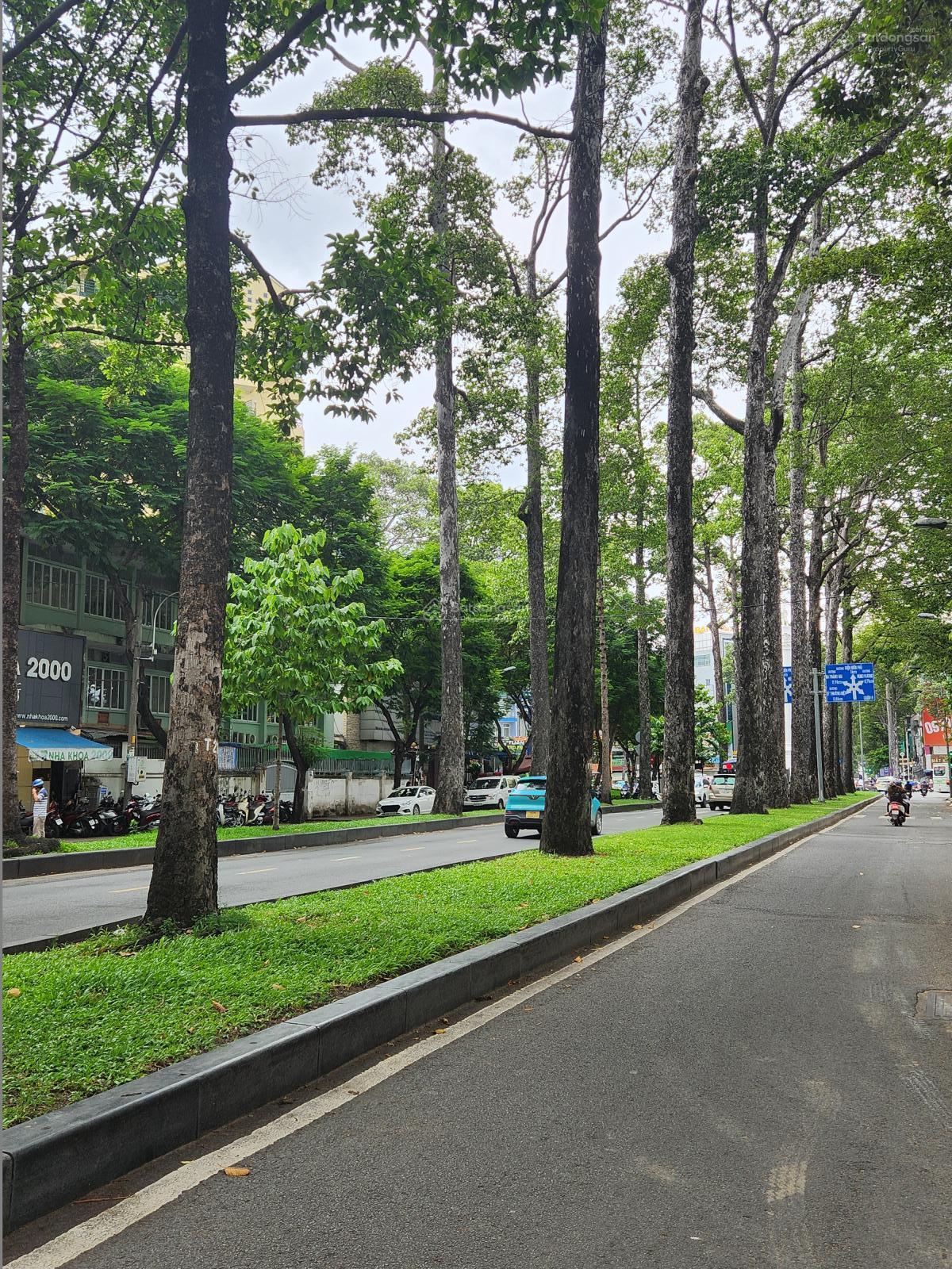 Bán nhà mặt tiền Nguyễn Chí Thanh p9 q5 4.2x21m nhà 3 lầu chỉ 25.9 tỷ