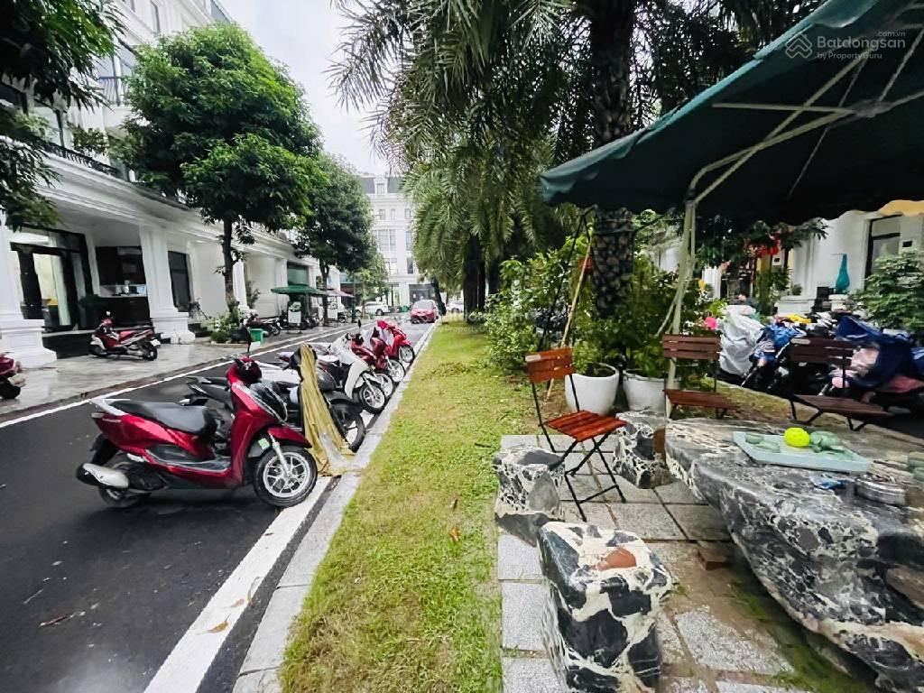 Bán biệt thự hàng hiếm tại Tân Mai, Hoàng Mai, Hà Nội, giá siêu hời 32,5 tỷ, 95m2