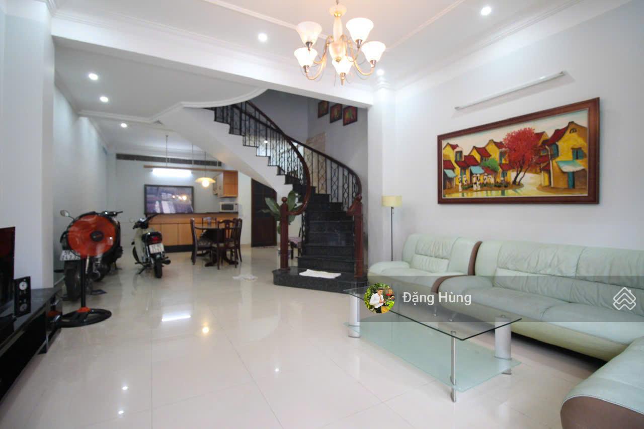 Nhà nguyên căn Thảo Điền cho thuê, (5.3x19m) Kinh doanh được: 1 trệt 1 lầu, sân thượng. Giá 33tr/th