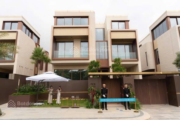Dinh Thự Bến Du Thuyền Ven Sông THE RIVUS MASTERISE HOMES