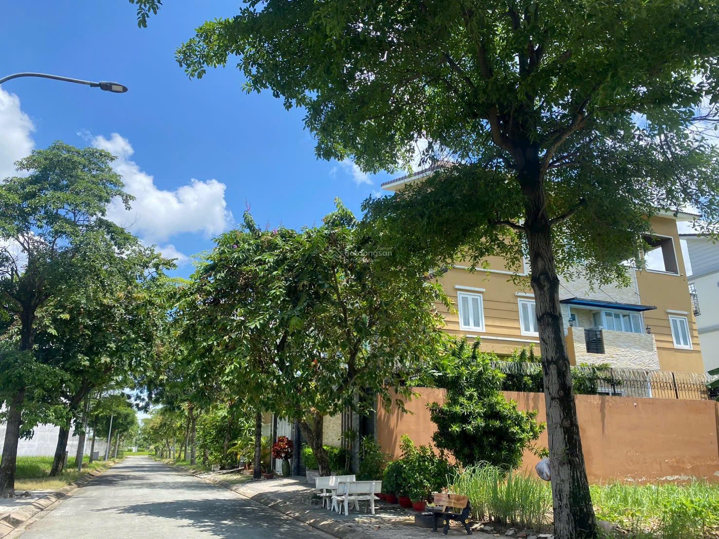 Bán nền biệt thự KDC Phú Xuân, Vạn Phát Hưng, Nhà Bè 47tr/m2!