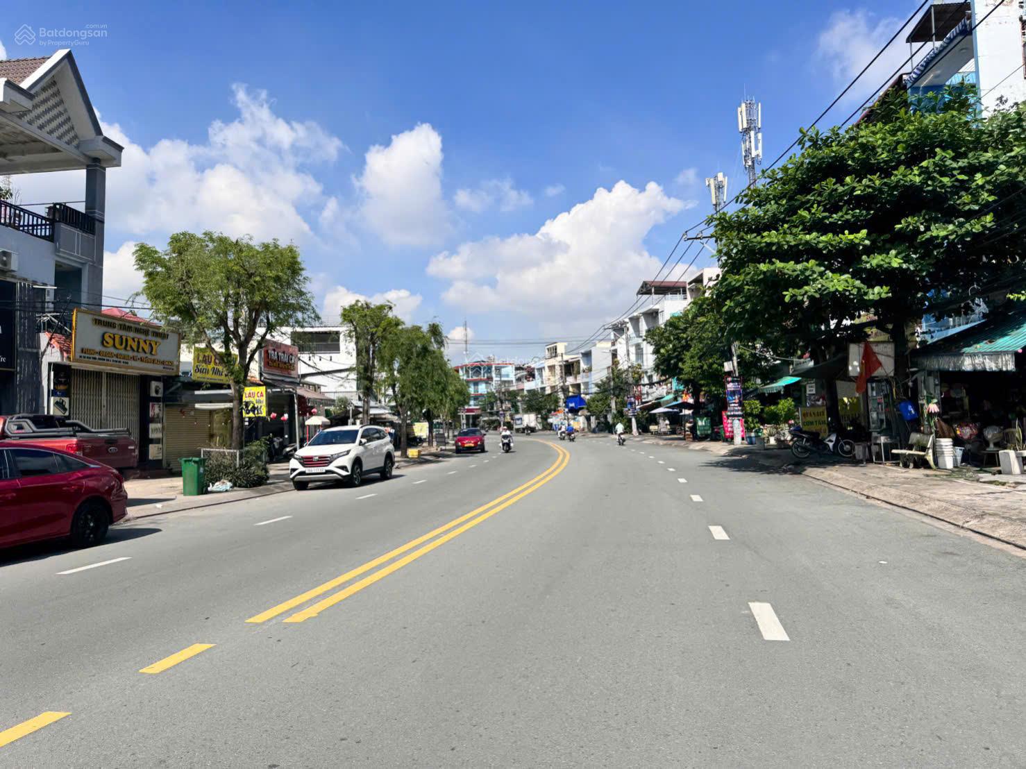 Bán nhà mặt tiền Man Thiện Quận 9 - 117M2 (5 x 23) - 4Tầng - Đường Nhựa 25M - Kinh Doanh Sầm Uất