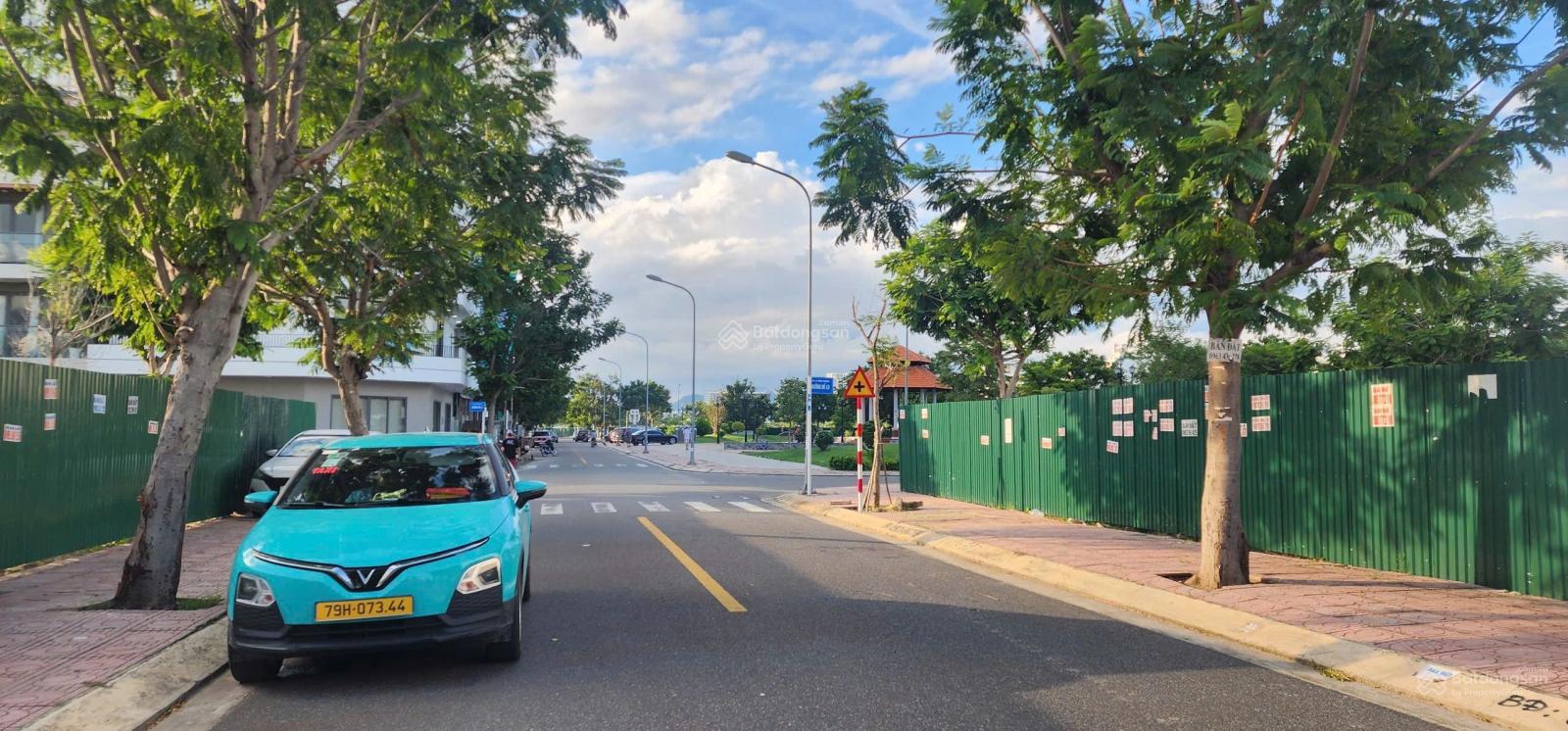 Bán đất KĐT Hà Quang 1, mặt tiền 8m nằm giữa 2 cụm chung cư, gần công viên Bán đất KĐT Hà Quang 1, mặt tiền 8m nằm giữa 2 cụm chung cư, gần công viên