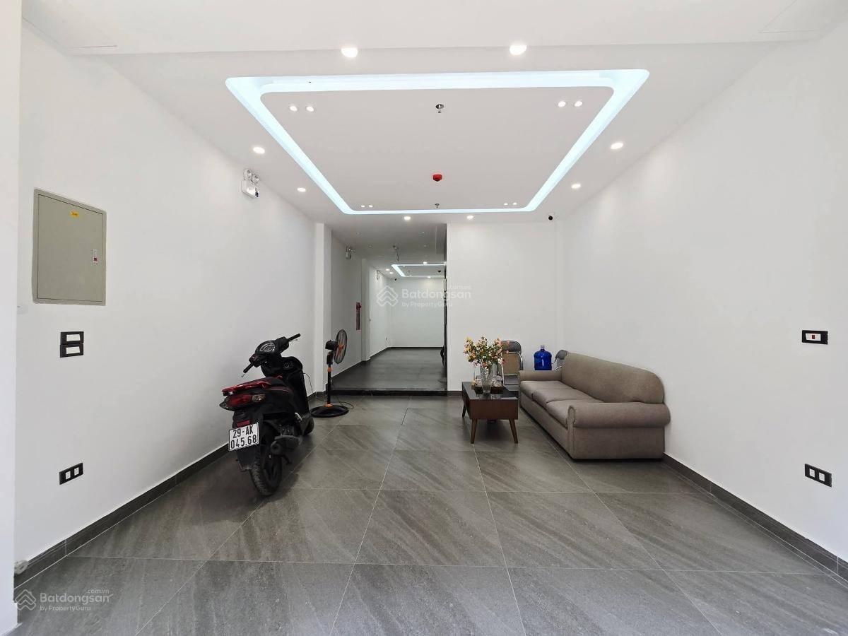 Phân lô Nguyễn Phong Sắc, 2 thoáng, vỉa hè, ô tô tránh, ngõ thông, thang máy, gần phố, 70m2, 7 tầng