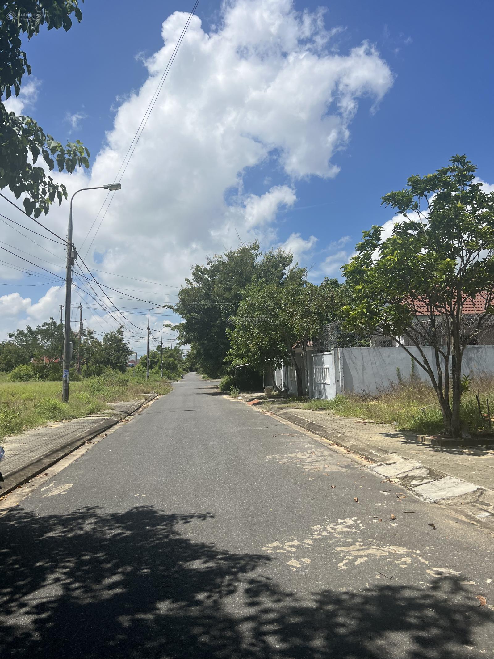 Đất khu biệt thự Bà Bình Cẩm Hà diện tích 200m2