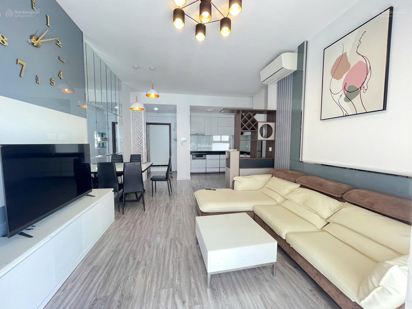 Cần cho thuê CC Golden Mansion DT : 79m2 2PN 2WC giá 14tr/tháng .LH : 0919 116 ***