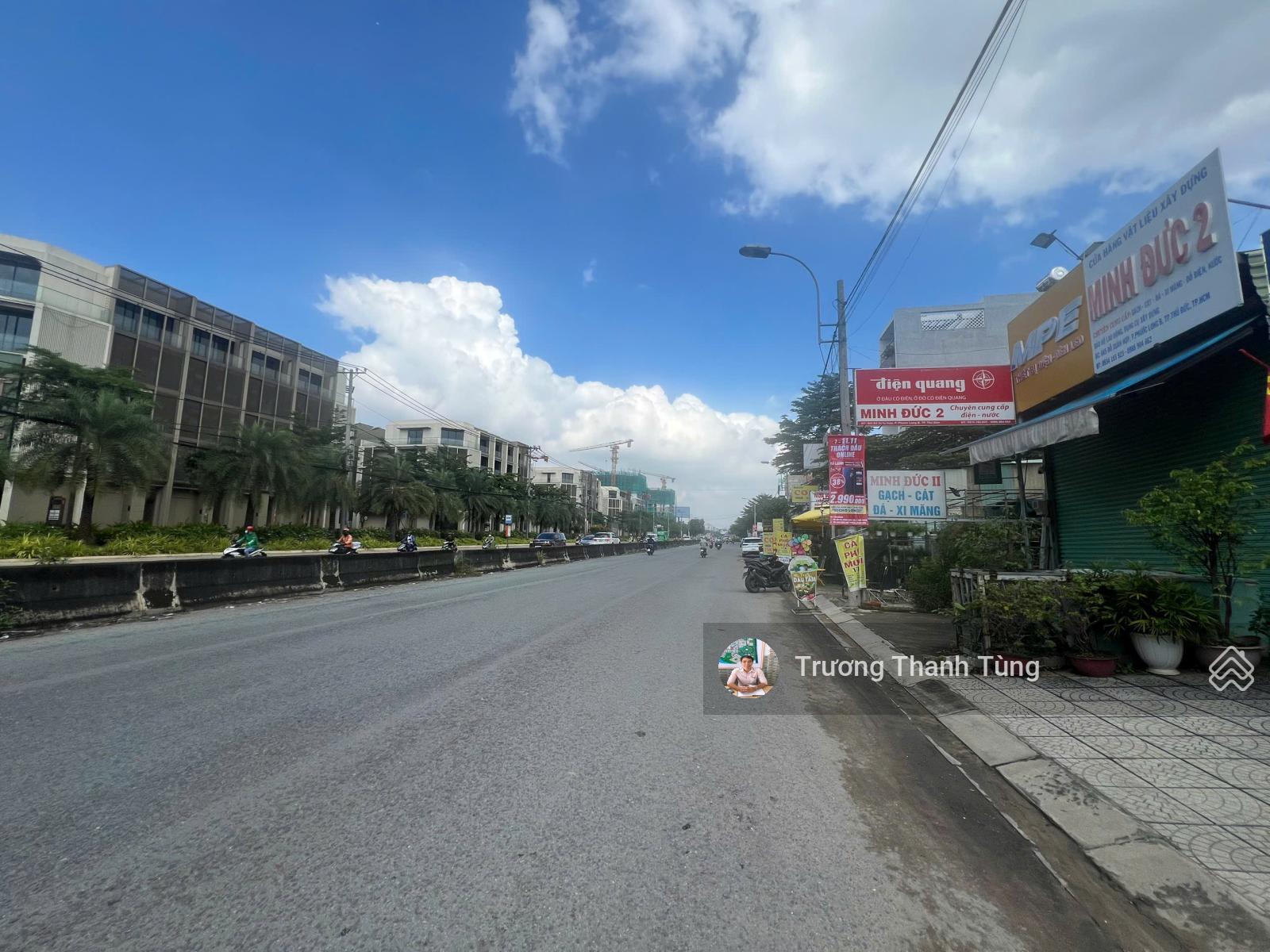 Bán đất mặt tiền đường Đỗ Xuân Hợp. Ngay đối diện Global City. Giá 37,5 tỷ