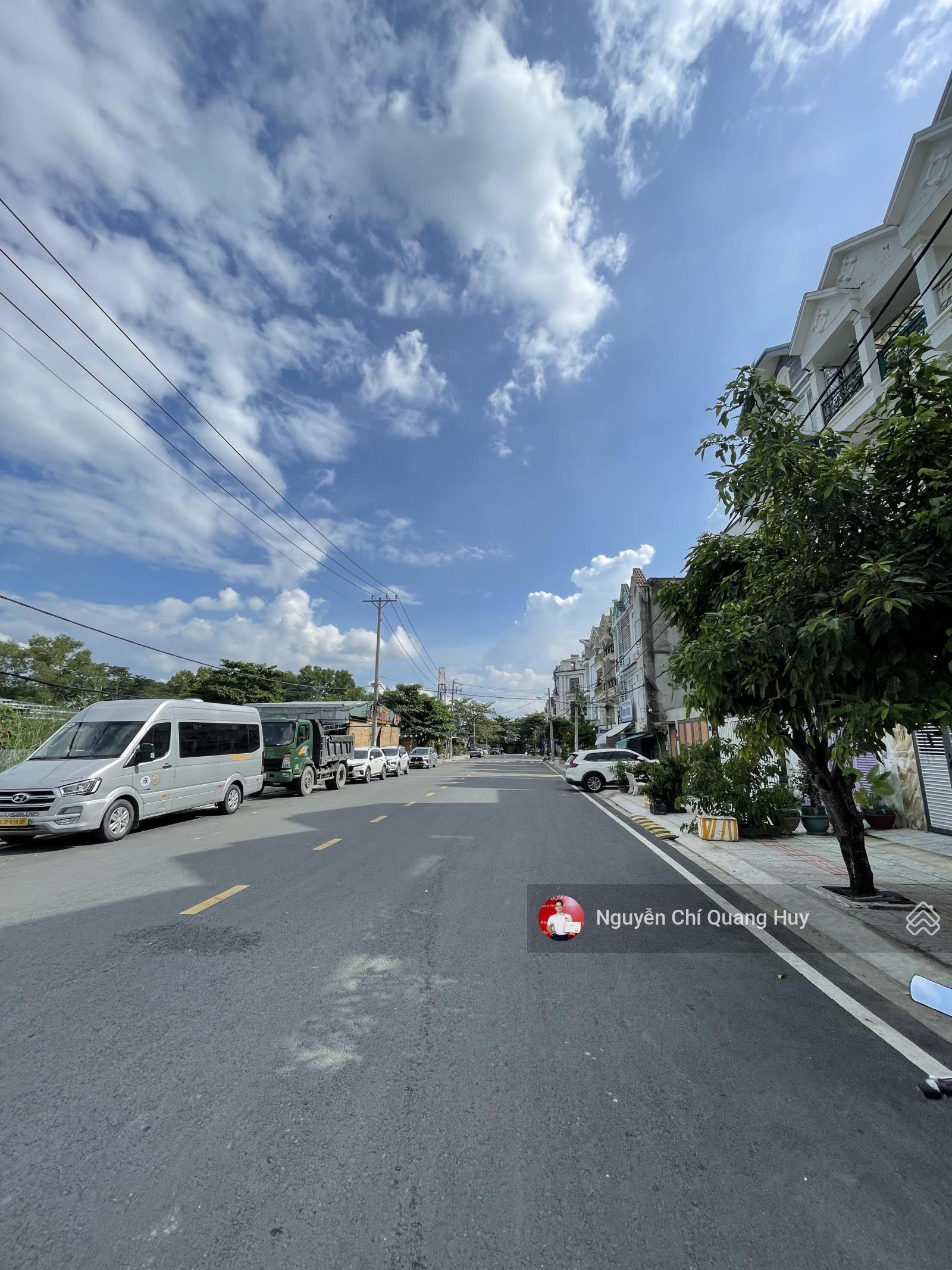 Lô đất nền cao, hè thoáng - mặt tiền đường rộng 20m 1979 Huỳnh Tấn Phát Nhà Bè - 4x20m Giá 8,6 tỷ