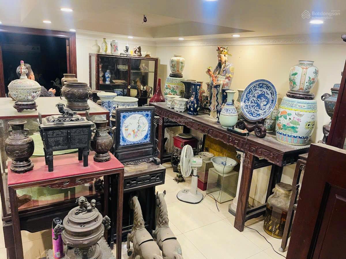 Phân lô Hoàng Cầu. 65m2, chỉ 25,6 tỷ. Nhà 2 mặt ngõ, gara 7 chỗ, kinh doanh văn phòng, 2 ô tô tránh