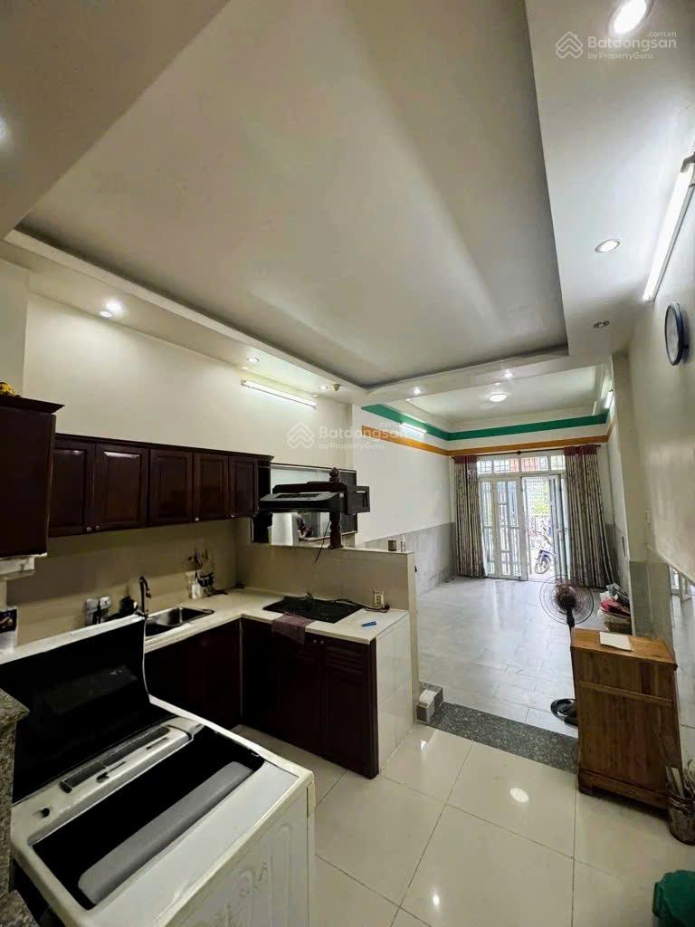 NHÀ ĐẸP Ở NGAY - 5 TẦNG CHỈ NHỈNH 9 TỶ - MẶT TIỀN KDC GẦN PHẠM THẾ HIỂN VỪA Ở VỪA KINH DOANH