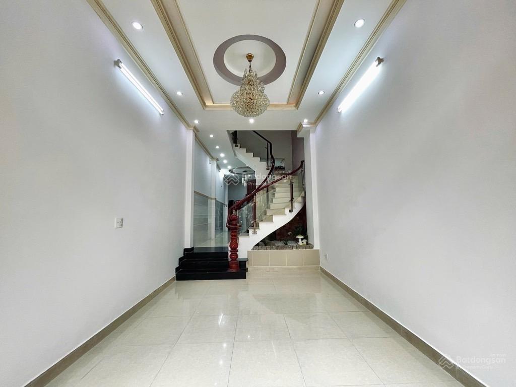 BÁN NHÀ TÂN BÌNH - GẦN MẶT TIỀN CÁCH 20M - 4PN LỚN NHÀ HIỆN ĐẠI - SỔ ĐẸP .