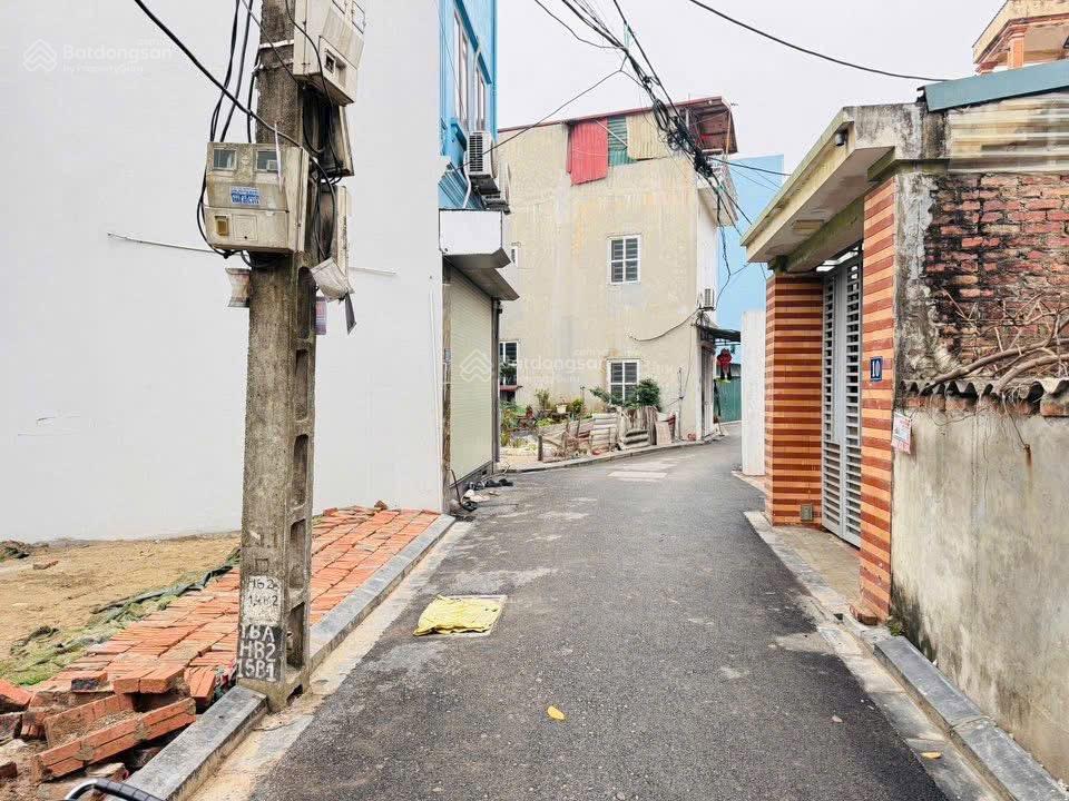 Bán đất tại đường xóm 4 Hải Bối, Đông Anh, Hà Nội, 5,05 tỷ, 53,6m2, hot