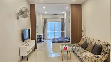 Hot - Cho thuê officetel Sunrise City North 43m², đủ nội thất, có ban công, giá 12 triệu/tháng