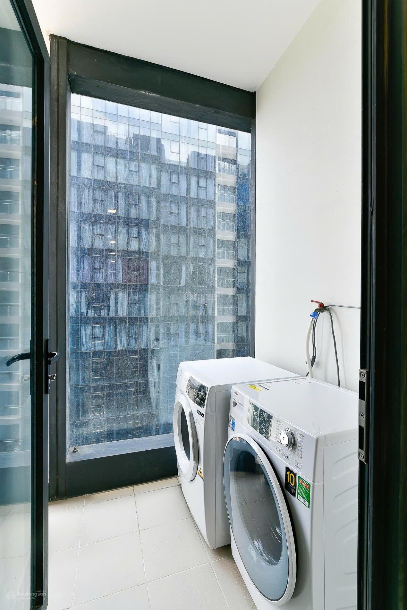 Cho thuê 2pn view Biteco full nội thất giá 28tr/tháng thương lượng 0937 600 *** Cho thuê 2pn view Biteco full nội thất giá 28tr/tháng thương lượng 0937 600 ***