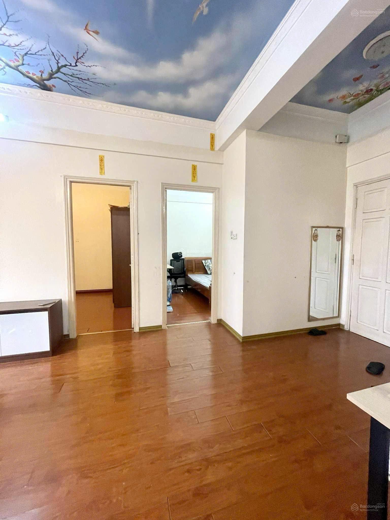 TT chuẩn CHCC tại Trần Quý Kiên 62m2, 2 ngủ, 1vs, 5,4 tỷ, nhà đẹp sẵn ở, vuông, thoáng TT chuẩn CHCC tại Trần Quý Kiên 62m2, 2 ngủ, 1vs, 5,4 tỷ, nhà đẹp sẵn ở, vuông, thoáng