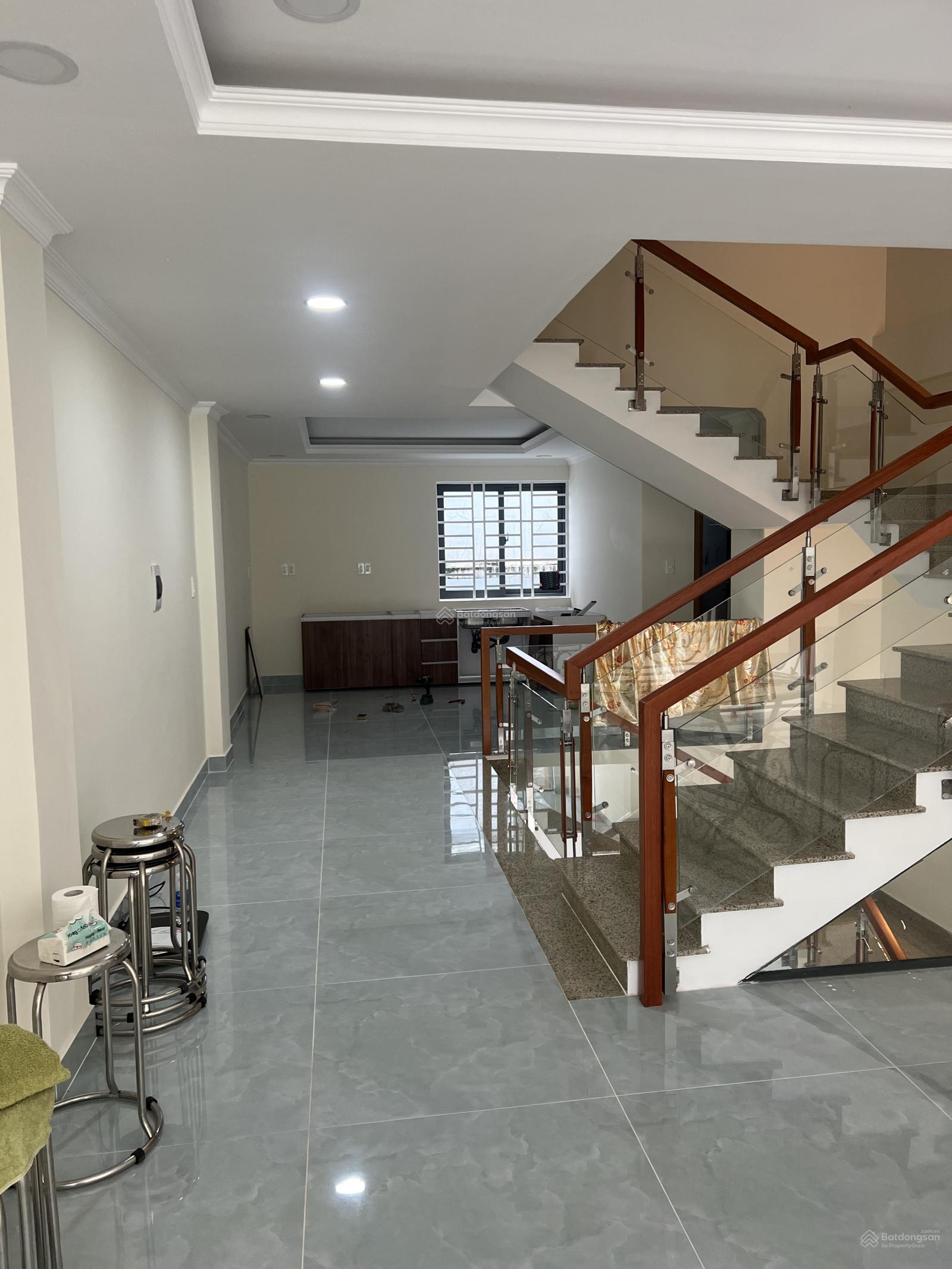 CHO THUÊ NHÀ PHỐ MẶT HOÀNG HOA THÁM KĐT PHÚC ĐẠT