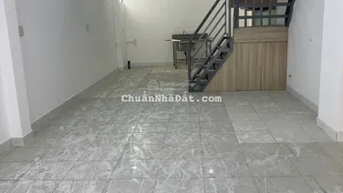 Bán nhà mặt đường số , 1 lầu , 2 phòng ngủ , 2wc , ô tô thông thoáng . H- Đông