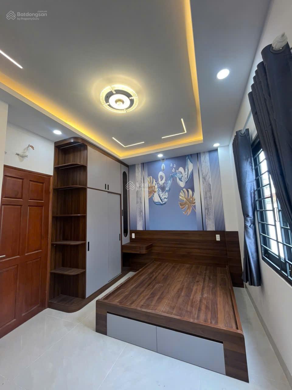 Bán nhà đường 18B_ Mã Lò, Bình Tân: 4.5mx14m đúc 1 lửng 3 lầu