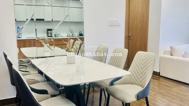 Cần cho thuê căn hộ 3PN 95m2 Lavida Plus Phú Mỹ Hưng, đầy đủ nội thất, nhà mới. LH xem nhà ngay