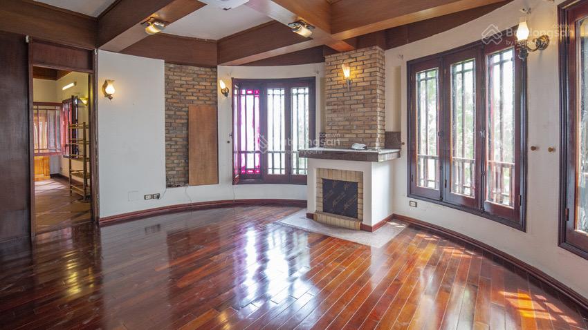 Cho thuê biệt thự 5 tầng sân vườn có hồ bơi Xuân Diệu, Quảng An, Tây Hồ, Hà Nội