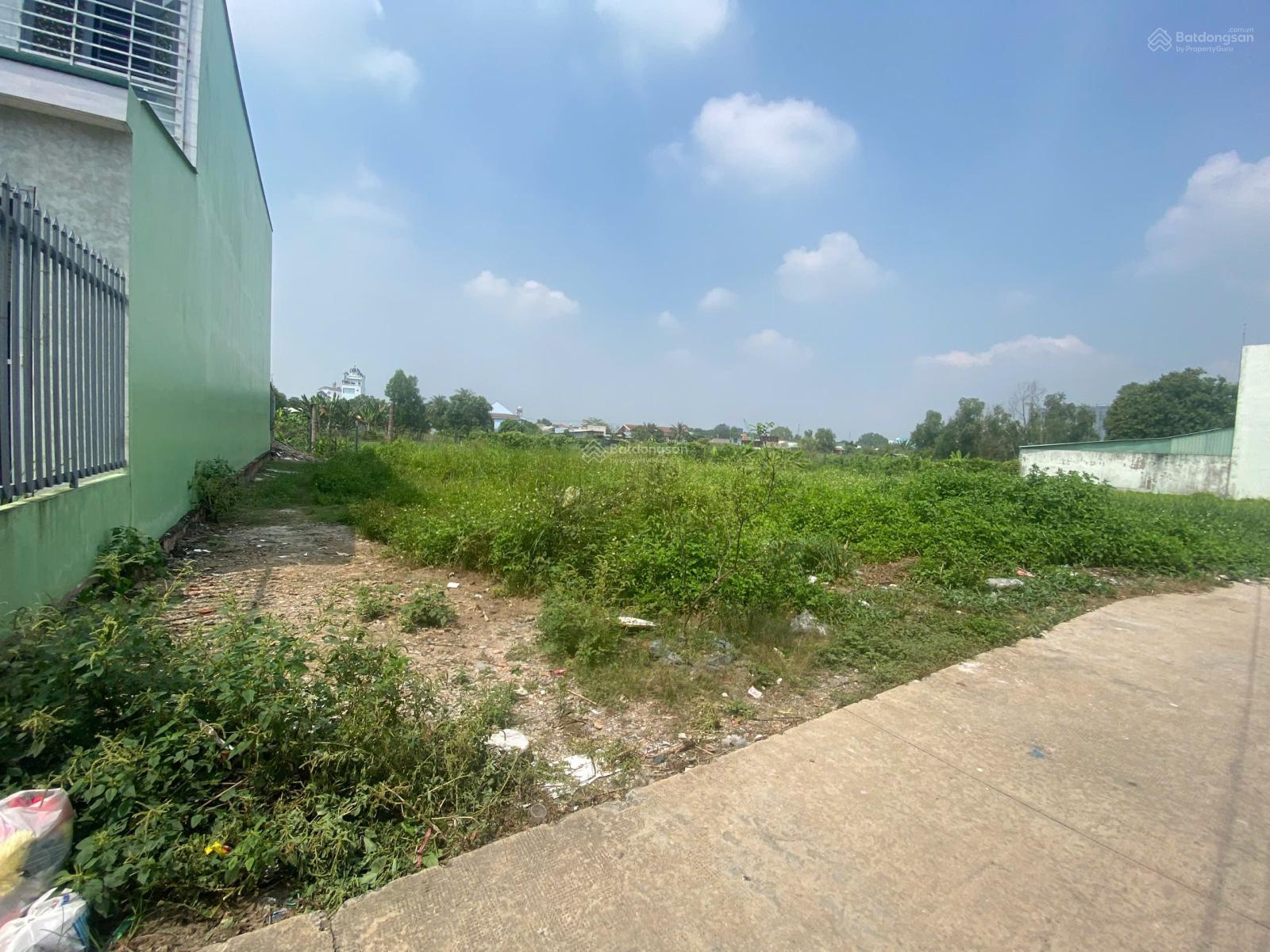 Bán đất thổ cư Tân Túc, Bình Chánh 97m2 giá 2.7 tỷ