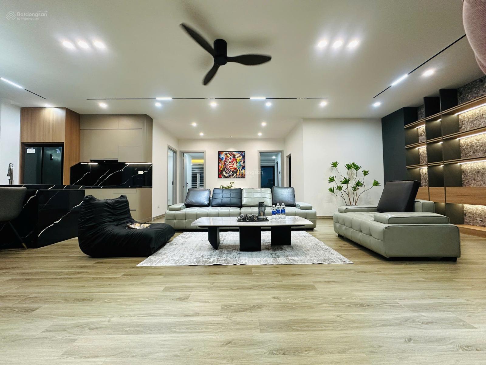 Bán CC Thủy Lợi Tower, Lê Trọng Tấn, La Khê, Hà Đông, 8,x tỷ, 140m2, giá tốt