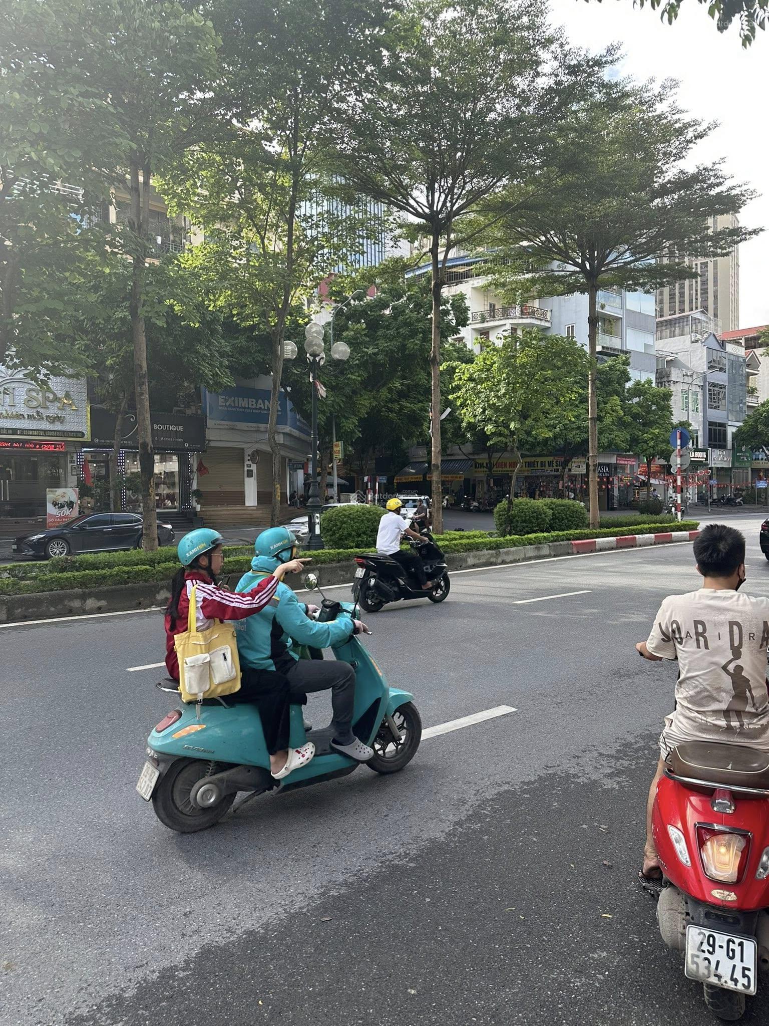 Bán gấp siêu phẩm phân lô Trung Kính - Trung tâm quận Cầu Giấy - 110m2 - 33 tỷ