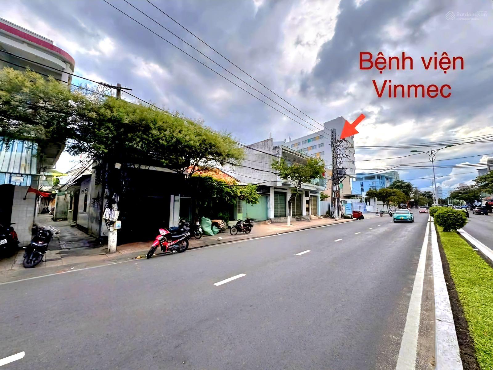 Bán đất mặt tiền, mặt đường Trần Phú, Nha Trang, Khánh Hòa