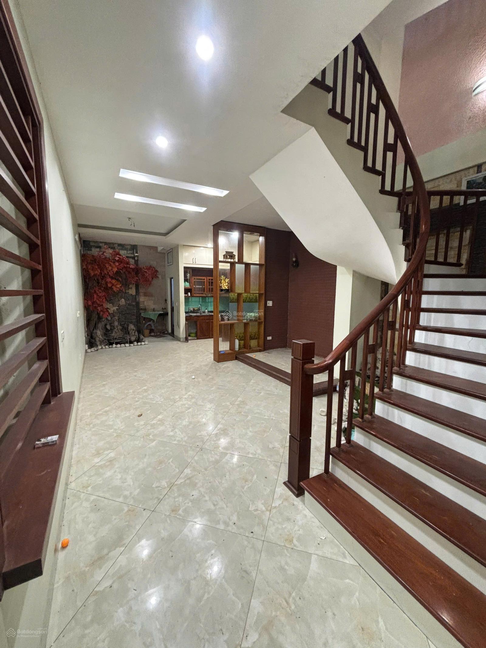 Biệt thự tại Ô Cách, Việt Hưng, Long Biên - diện tích 106m2 4 tầng MT 5m1 siêu đẹp - giá chỉ 14,3tỷ Biệt thự tại Ô Cách, Việt Hưng, Long Biên - diện tích 106m2 4 tầng MT 5m1 siêu đẹp - giá chỉ 14,3tỷ